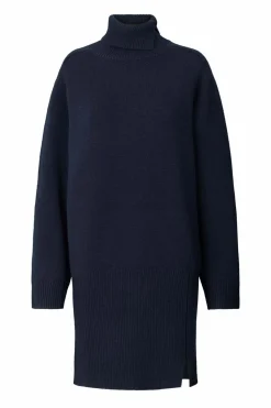 Carole Navy W25337305