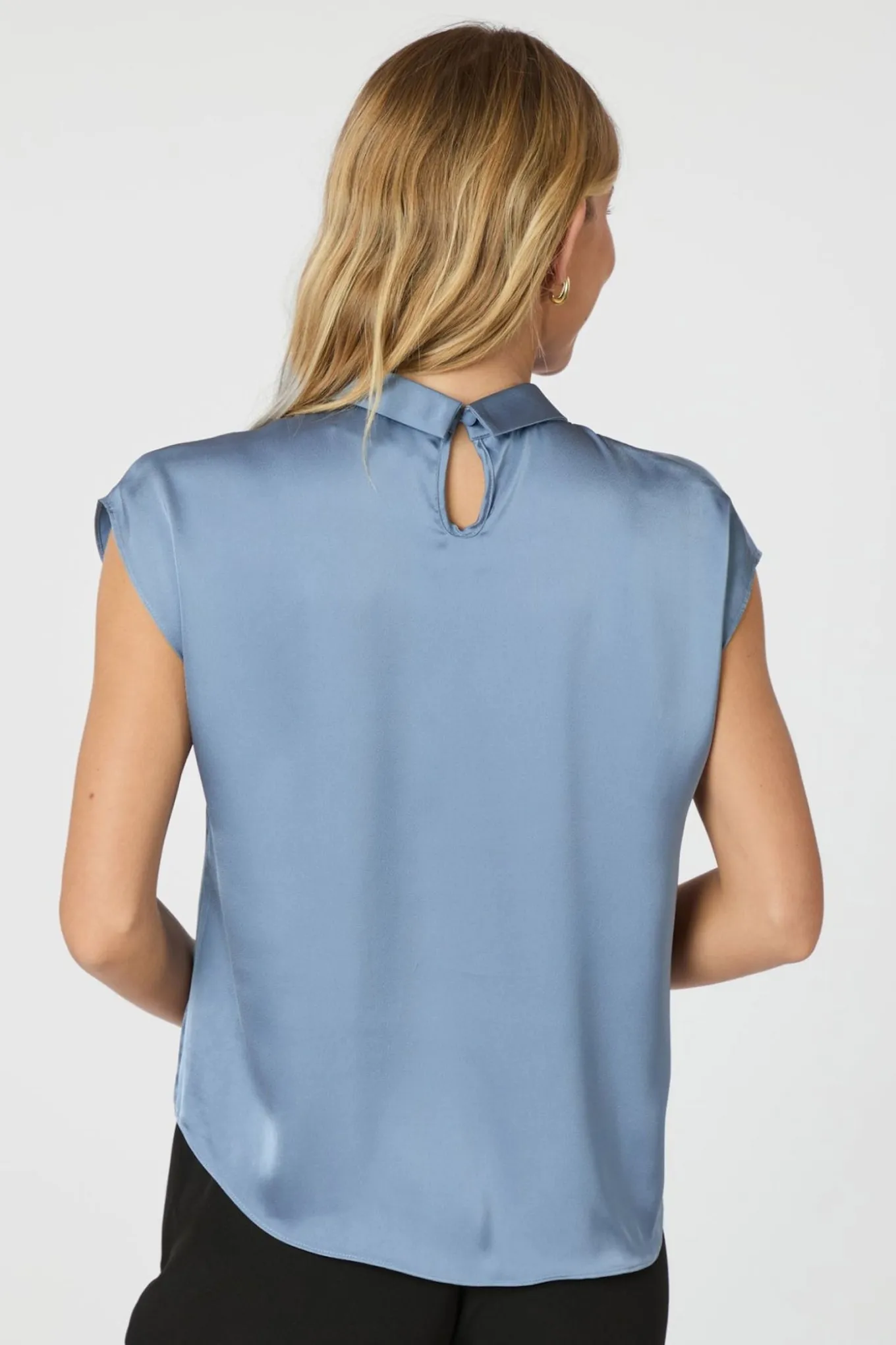 Fleur Drapy Satin DUSTY BLUE 160990
