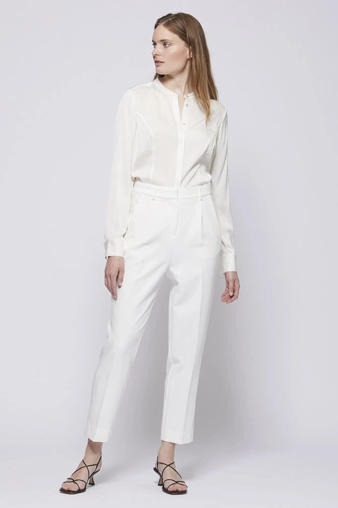 HMNoel pants 104 Off White 999 519 7