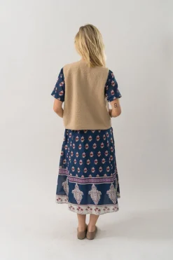 HugoLL Vest SL 08 Beige 900191014