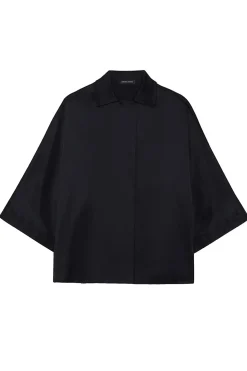 Julia Black A075828000A