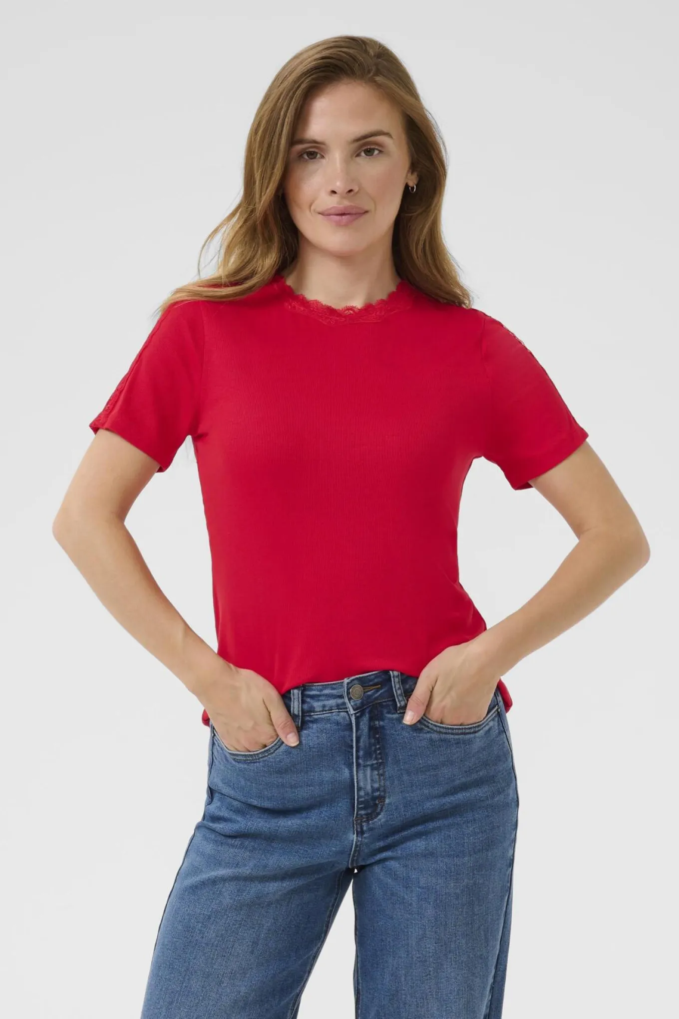 KAjenna Lace TShirt True Red 10510400