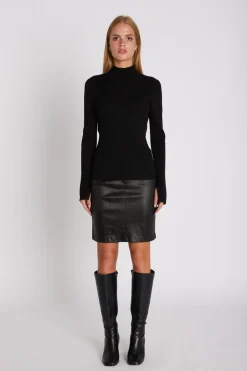 7674RDFOlana skirt 20 Black RDF641