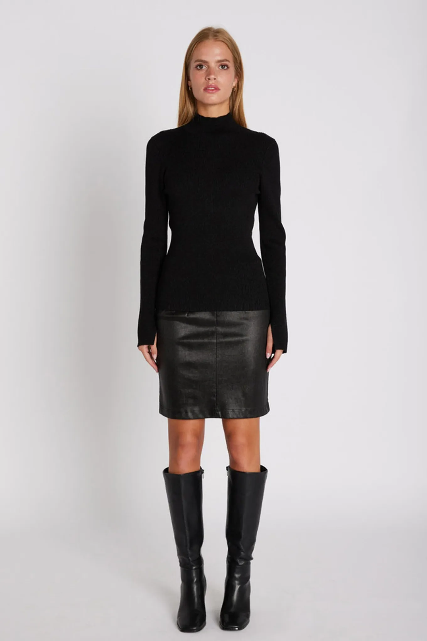 7674RDFOlana skirt 20 Black RDF641