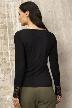 Vivian blouse SORT 15862